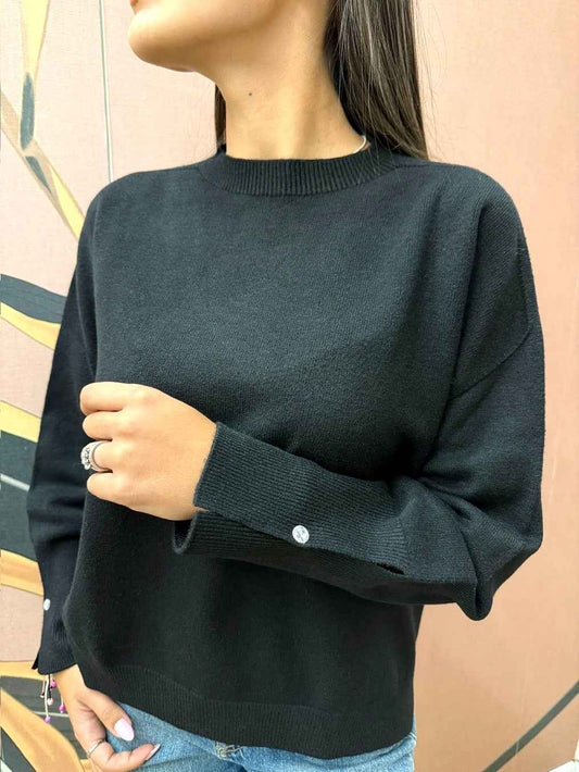 Pull girocollo in viscosa - NERO