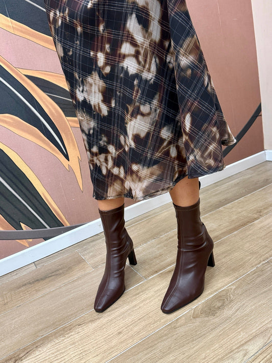 stivale elasticizzato in pelle - MORO