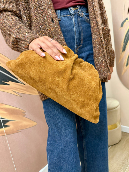 pochette in camoscio misura large - CUOIO