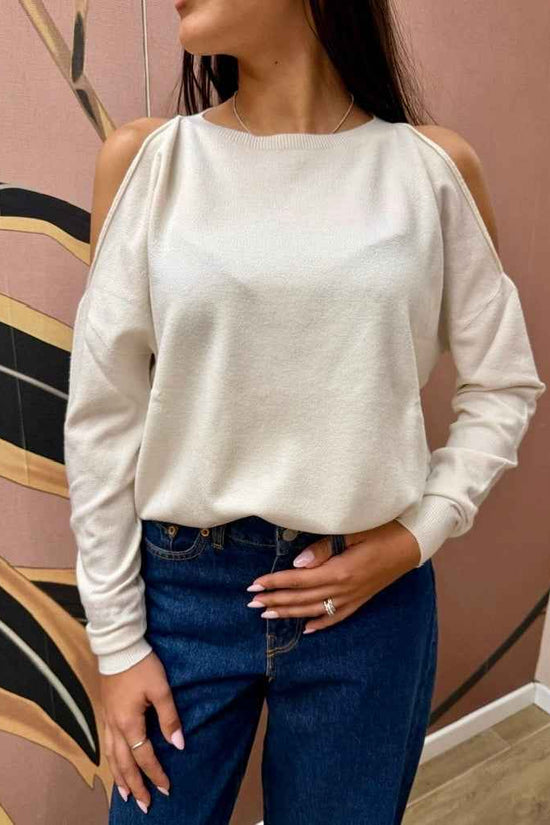 Pull cut out - CREMA