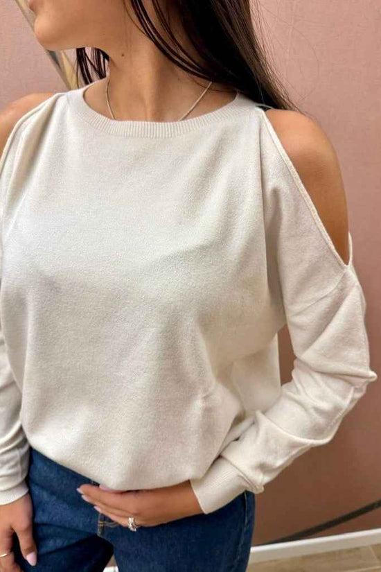 Pull cut out - CREMA