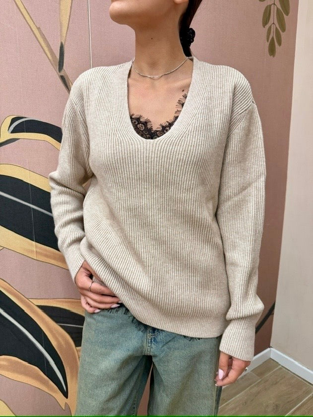 Pull scollo a V - BEIGE