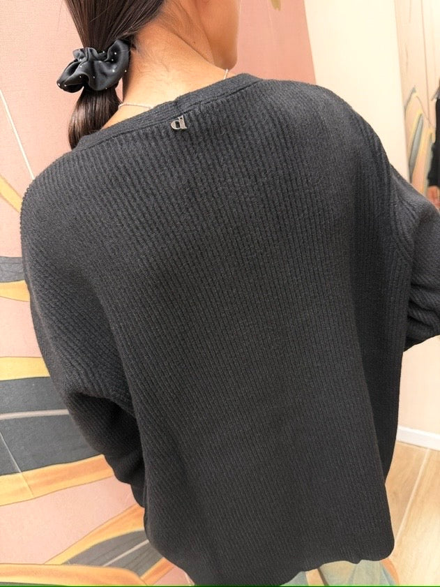 Pull scollo a V - NERO