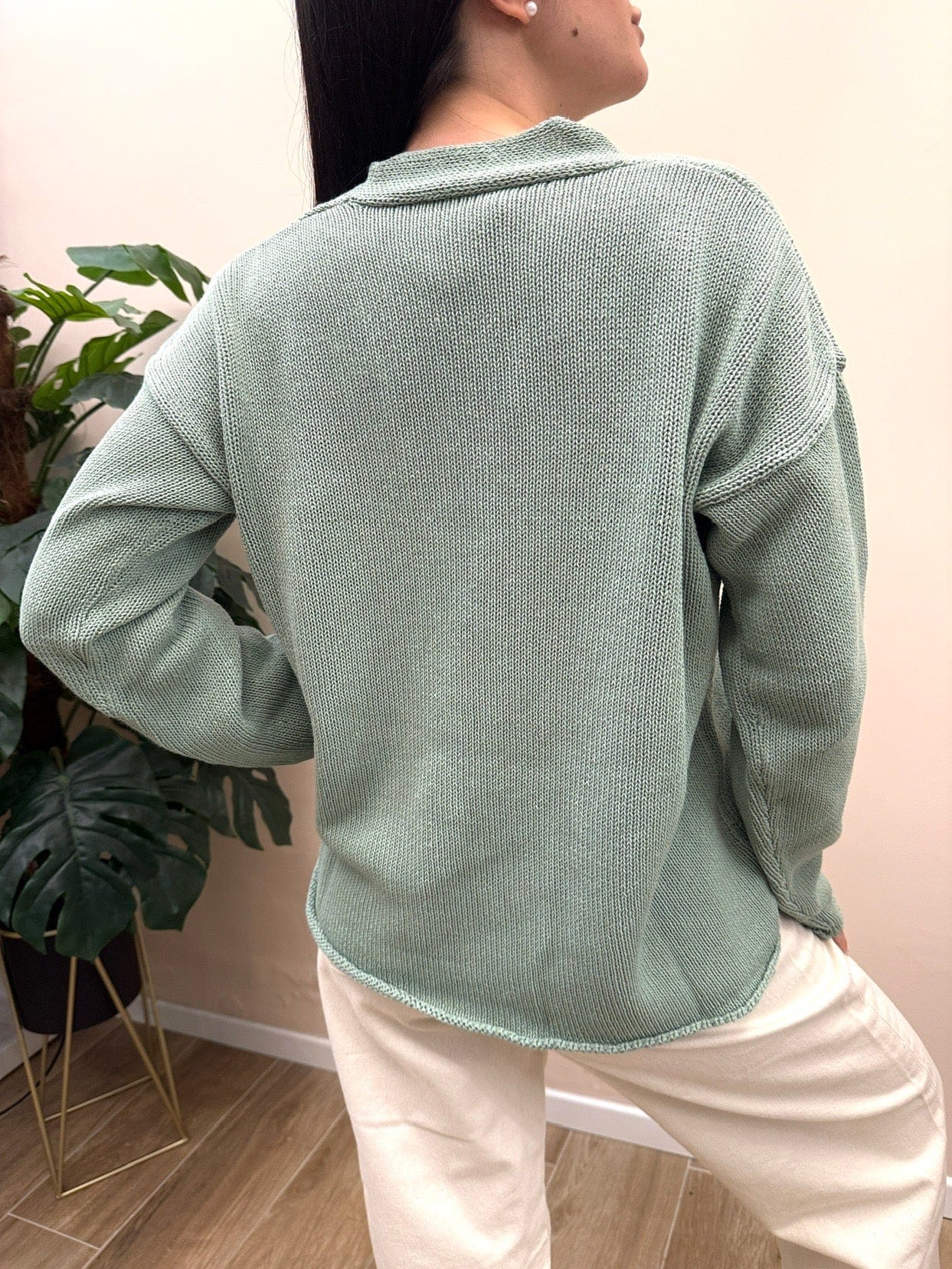 Maglia in cotone scollo a V - SALVIA