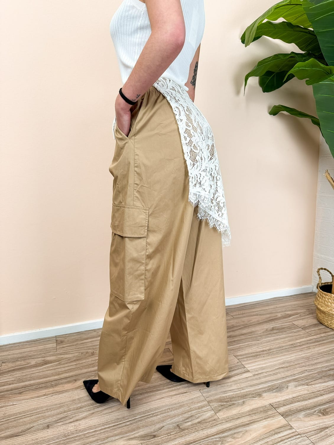 Pantalone cargo c/bandana pizzo - BEIGE