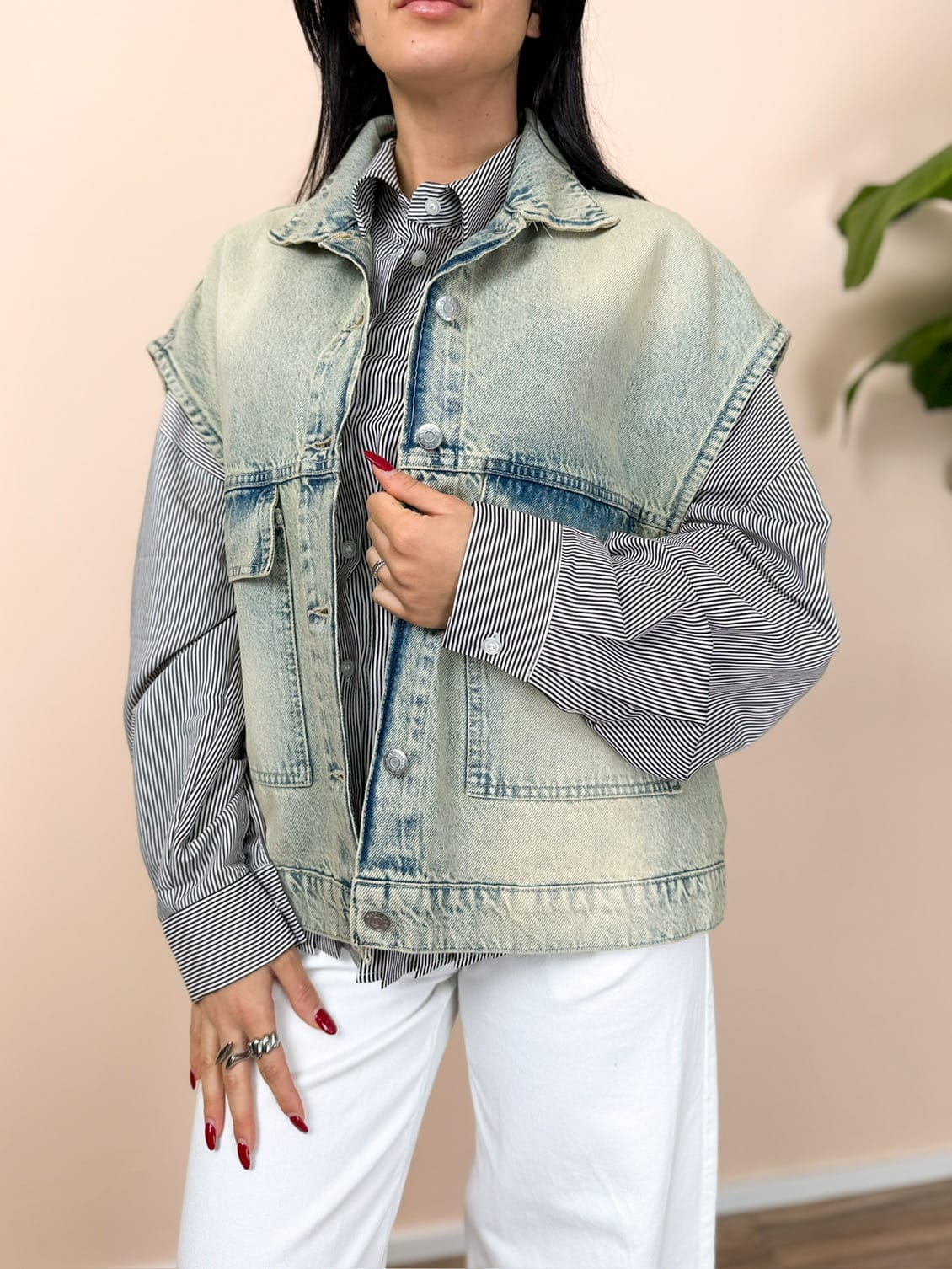 Giubbino smanicato in jeans - LIGHT BLUE