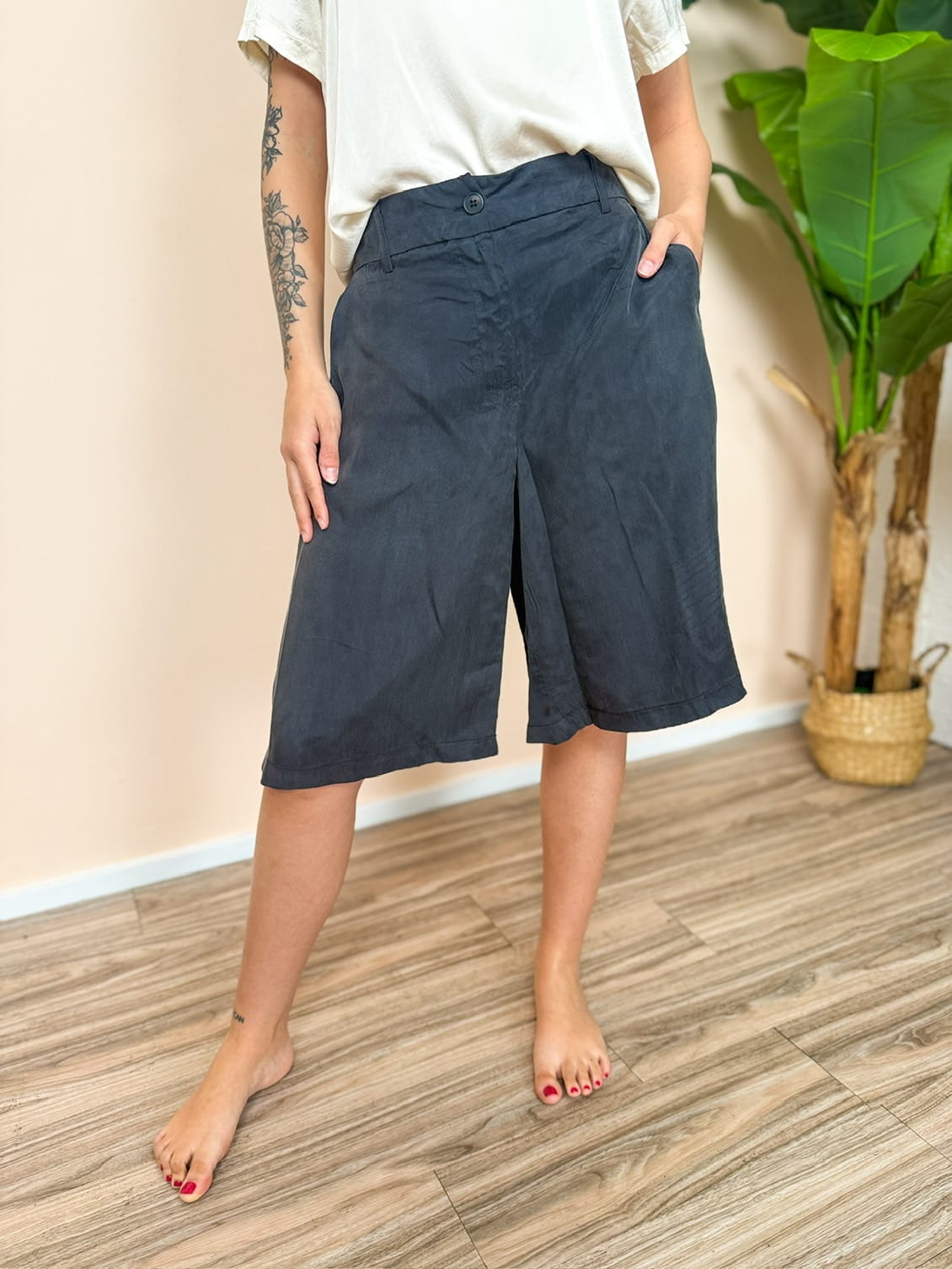 Bermuda in cupro - NERO