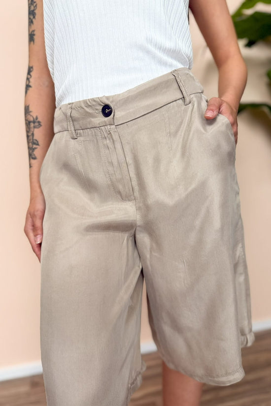 Bermuda in cupro - BEIGE