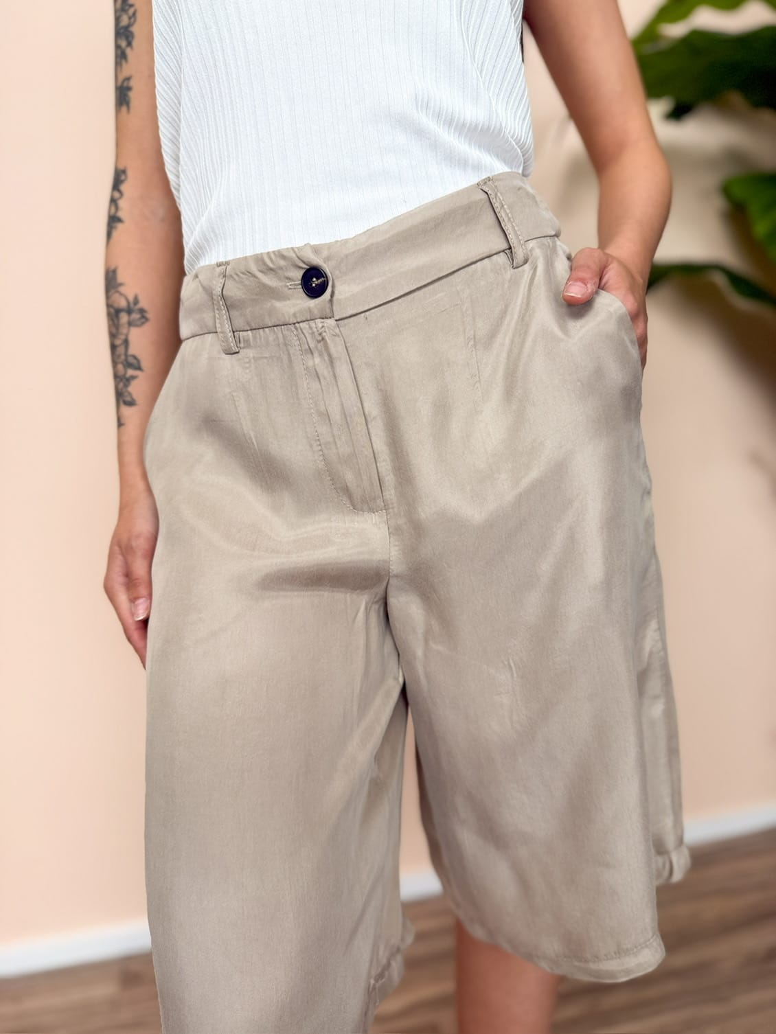 Bermuda in cupro - BEIGE