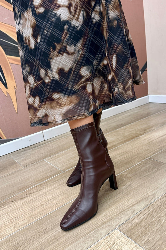 stivale elasticizzato in pelle - MORO