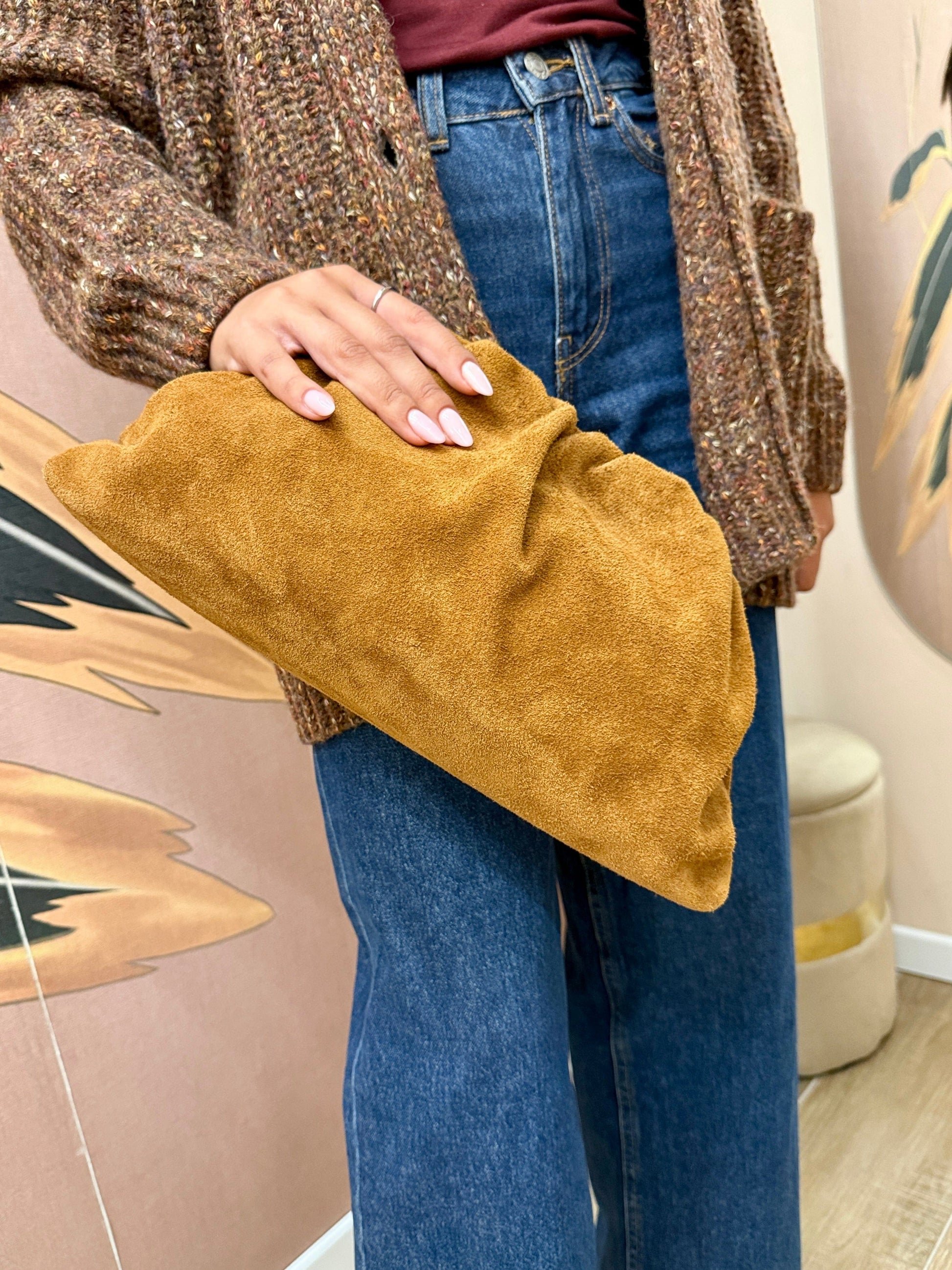 pochette in camoscio misura large - CUOIO