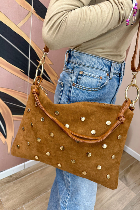 Pochette con borchie in camoscio - CUOIO