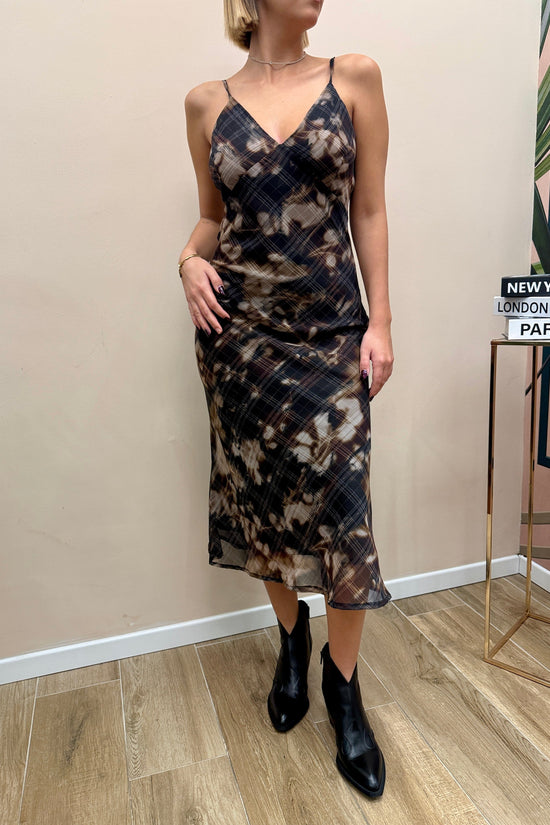 Abito fantasia velo - NERO