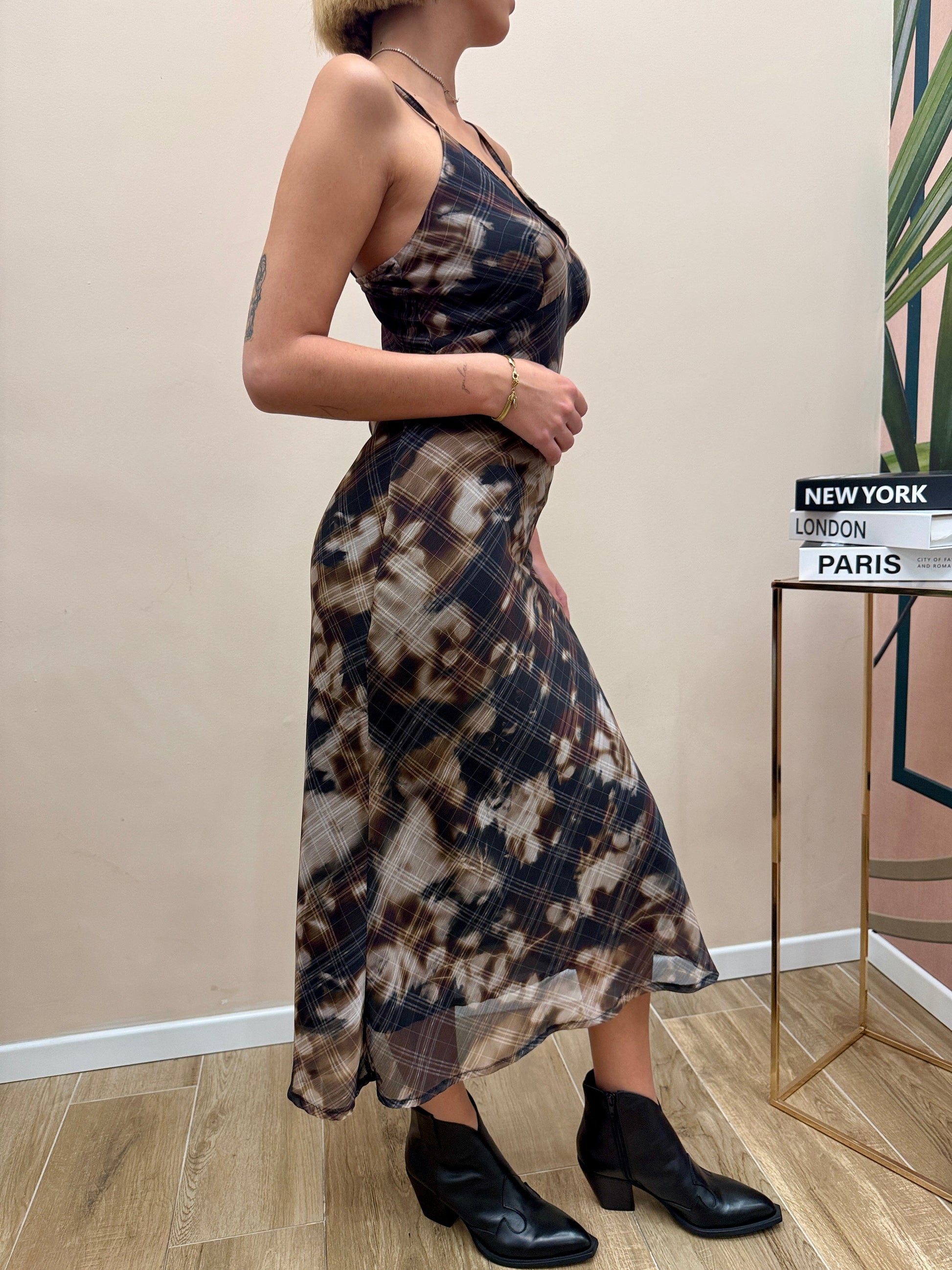 Abito fantasia velo - NERO