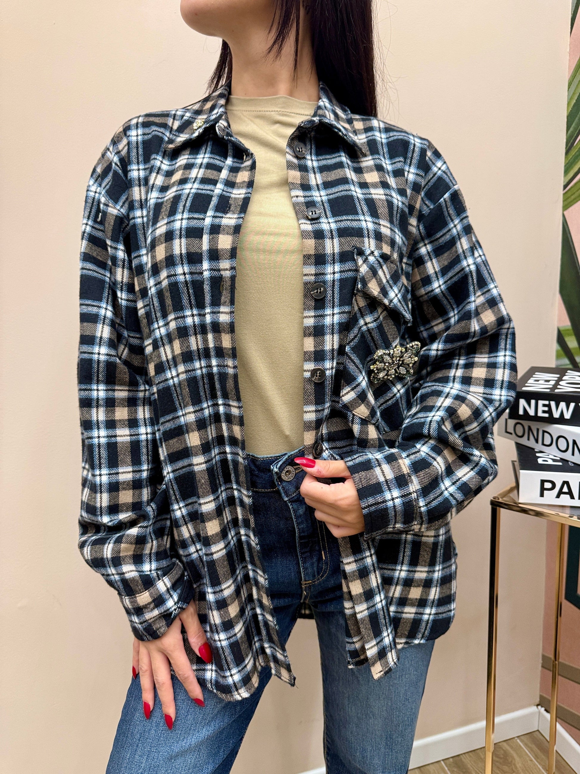 Camicia check con spille - NERO