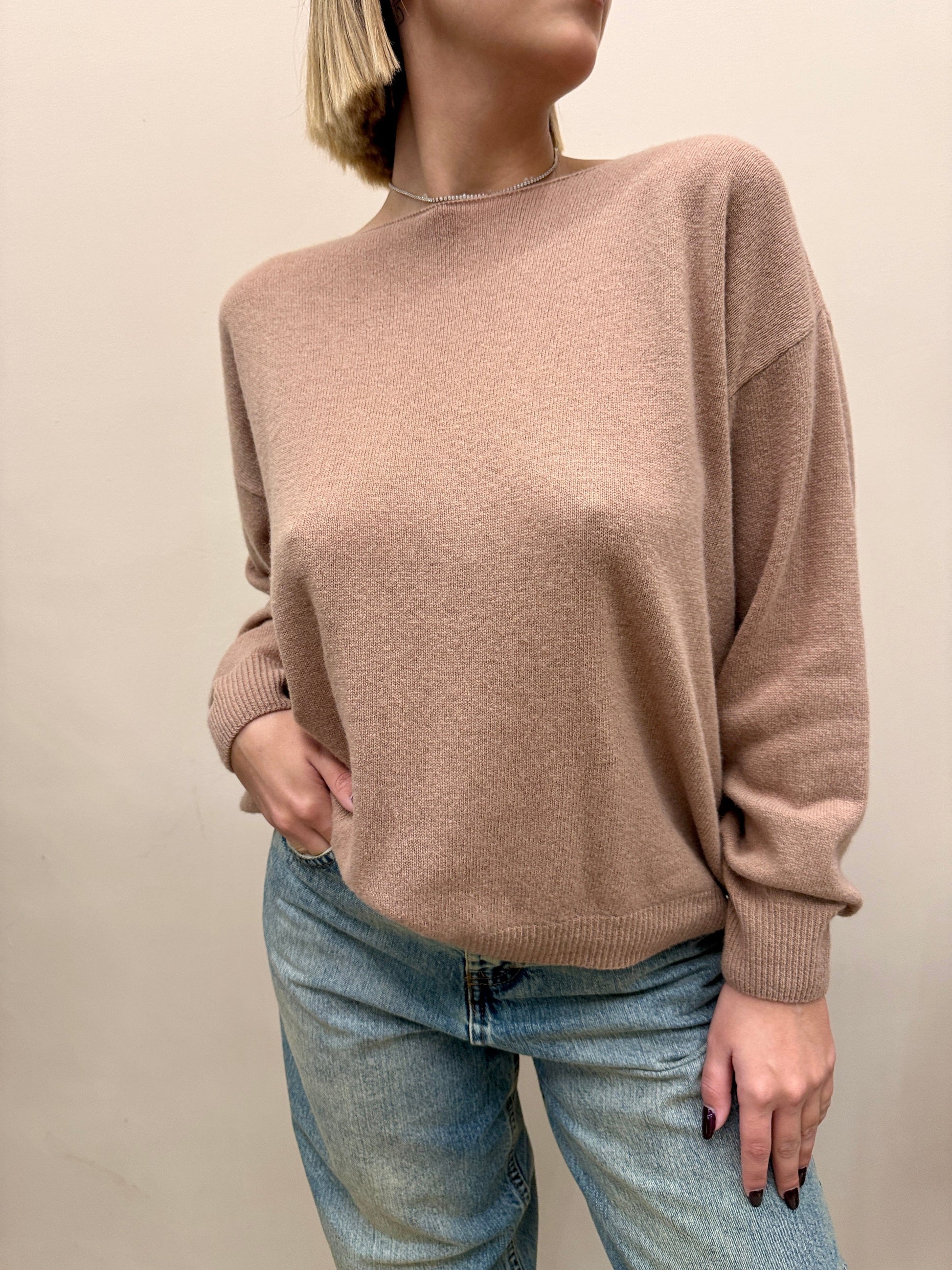 Pull con fiocchi dietro - CAMMELLO