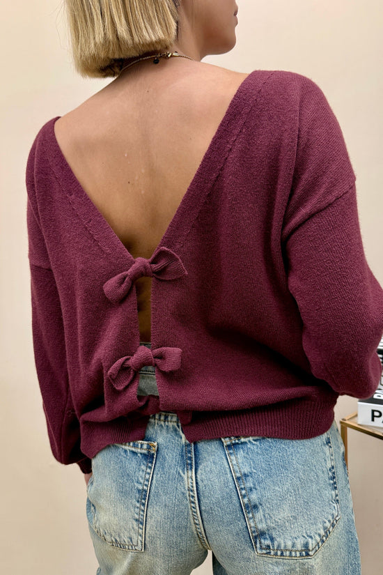 Pull con fiocchi dietro - VINO