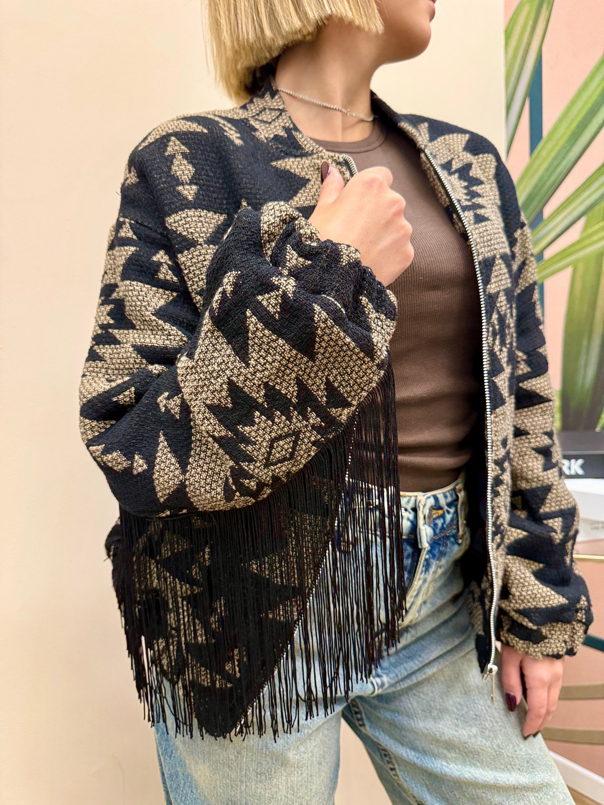 Bomber jacquard con frange - NERO