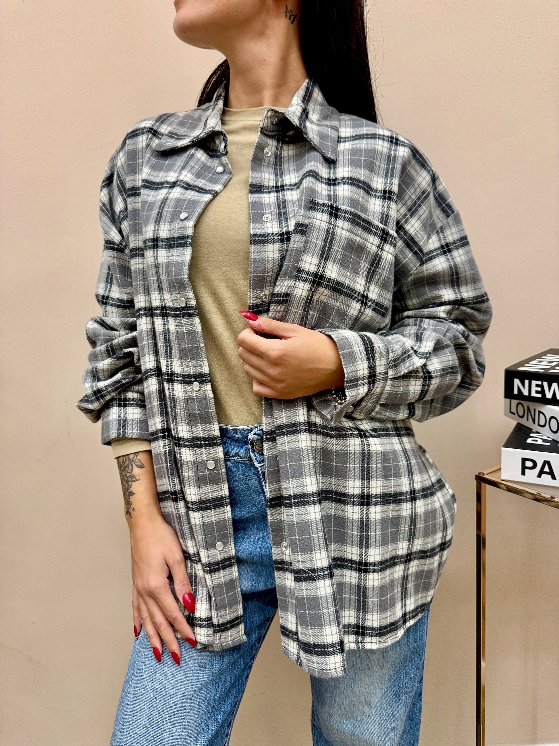 Camicia check con stampa - GRIGIO