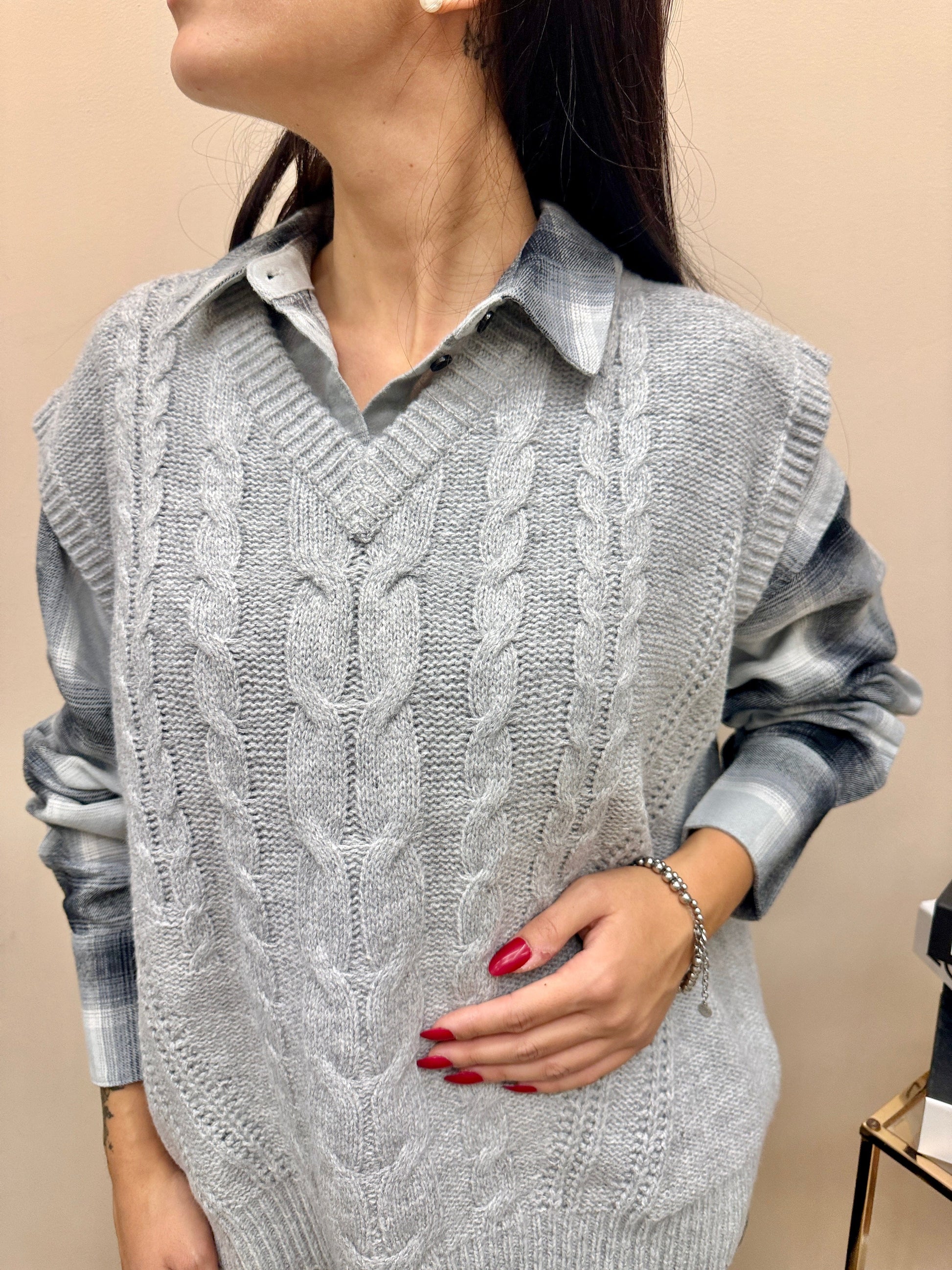gilet con treccia modello over - GRIGIO
