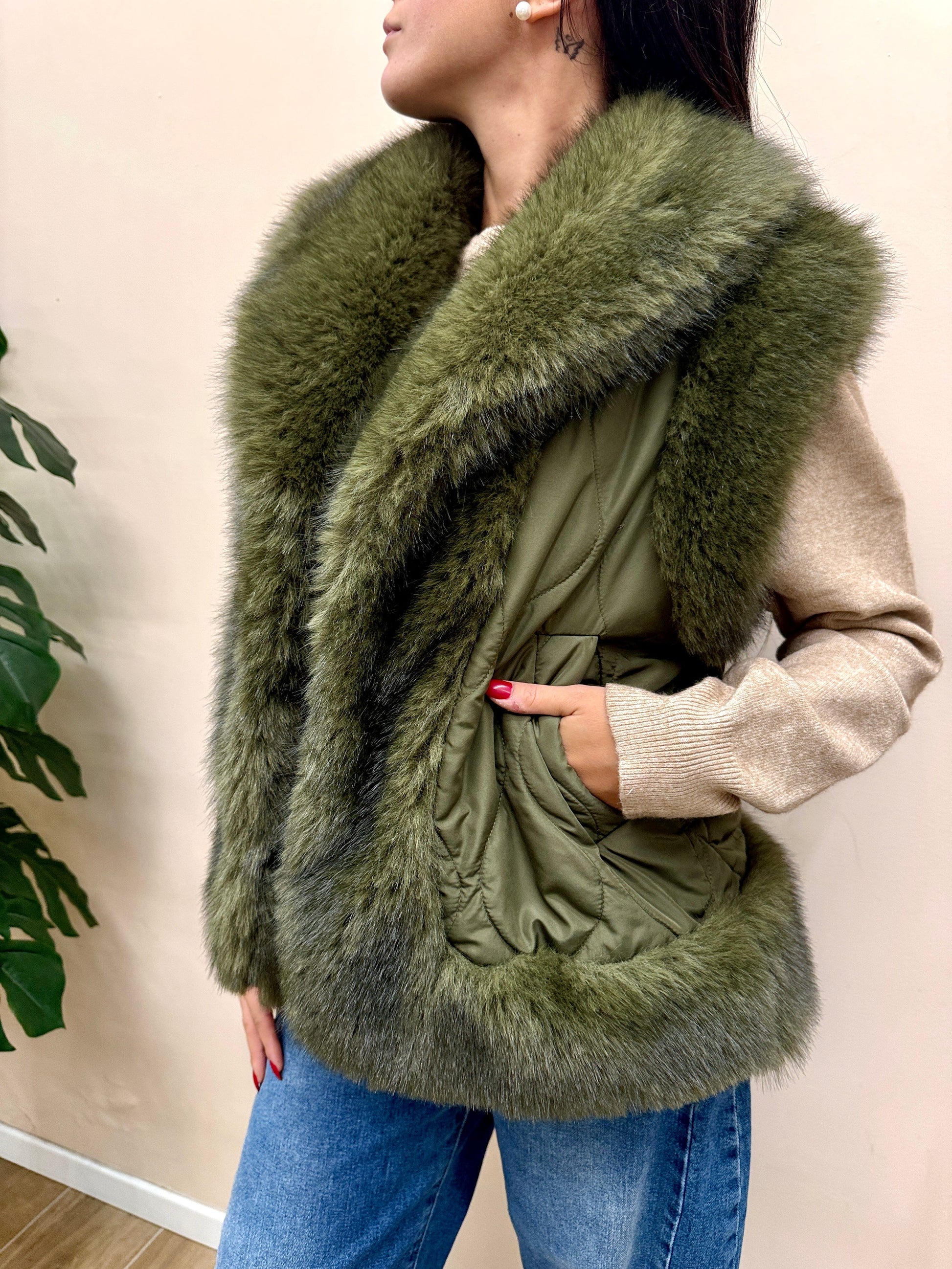 gilet piumino con pelliccia - VERDE