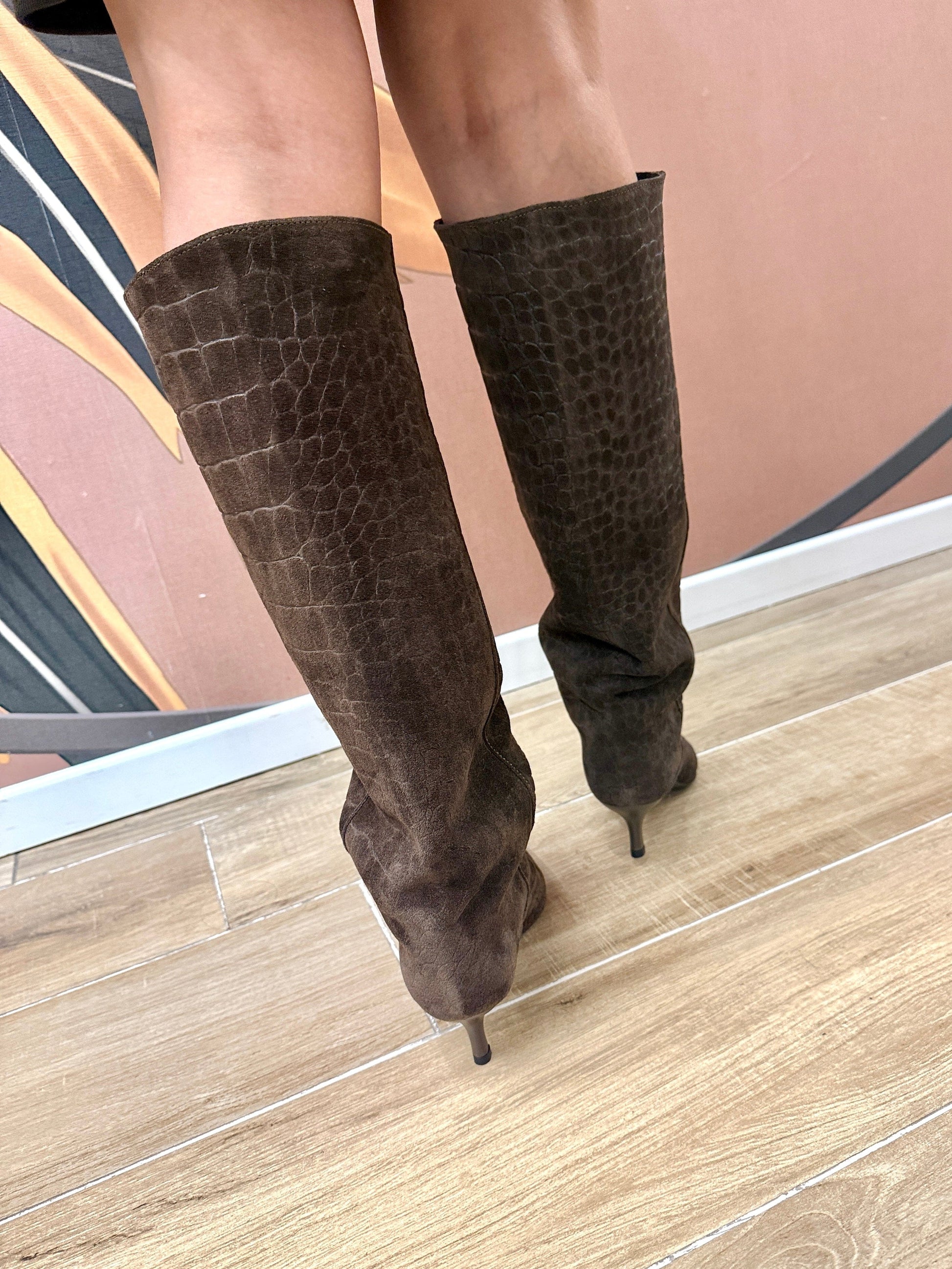 Stivale in camoscio - MORO